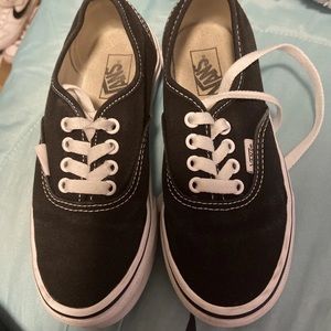 Unisex Black and white kids vans